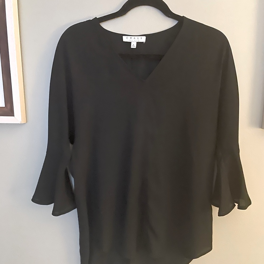 Black blouse - CHAUS - flattering - in great shape -